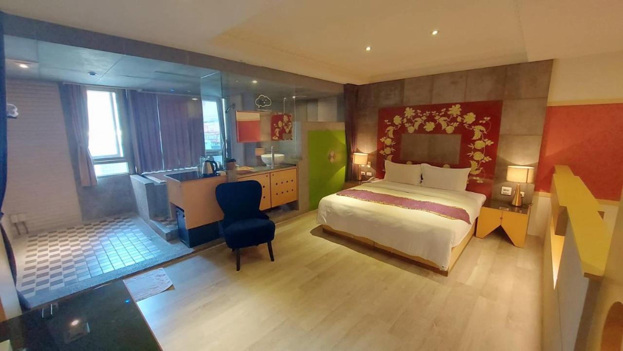 Jungle City Motel Ťia-i Exteriér fotografie